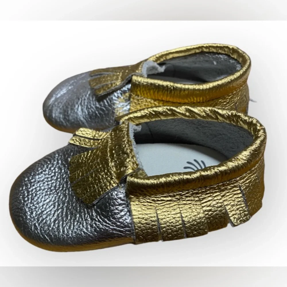 Itzy Ritzy Moc Happens Handmade Genuine Leather Baby Moccasin (Infant)